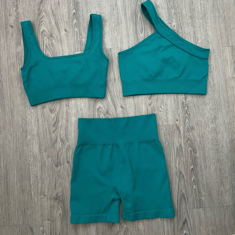 3 piece workout set